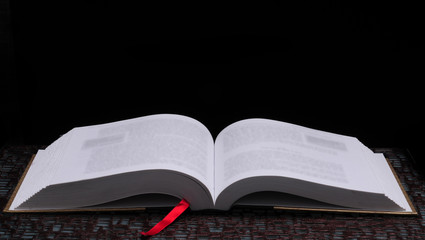 中国太平保险公司报警电话